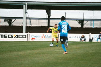 USM02796